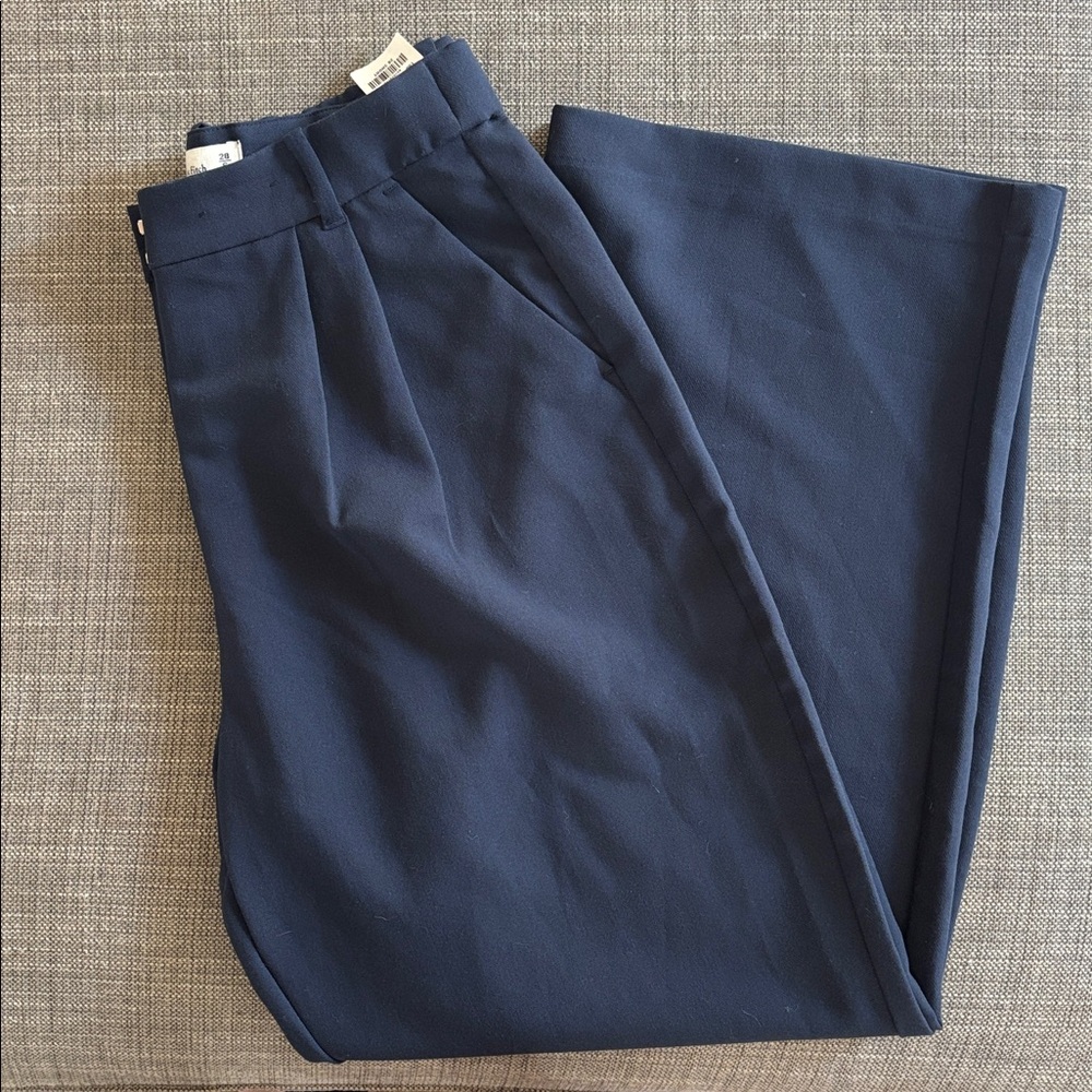NWT Abercrombie Sloane Tailored Wide Leg Pleat Pant Trouser Navy 28 Petite short